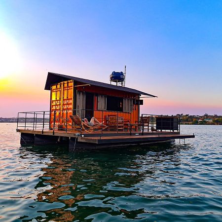 ברזיליה House Boat "Faroeste Caboclo" מראה חיצוני תמונה
