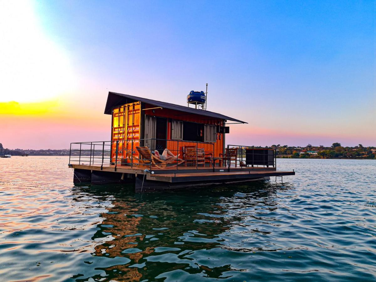 ברזיליה House Boat "Faroeste Caboclo" מראה חיצוני תמונה