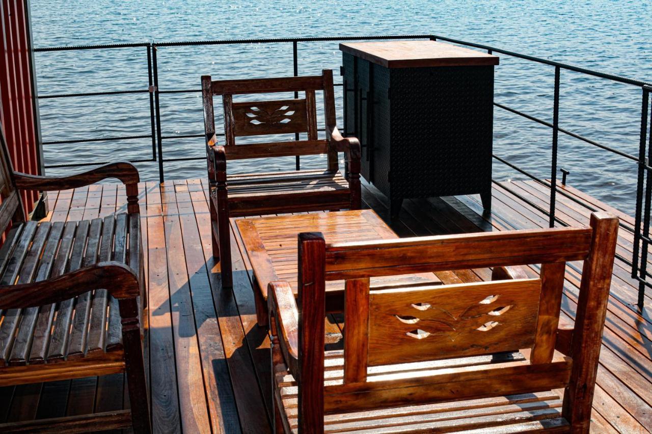 ברזיליה House Boat "Faroeste Caboclo" מראה חיצוני תמונה